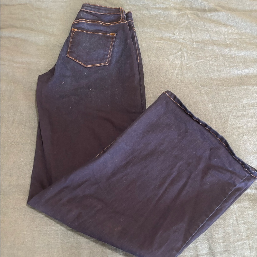 Women's Dark Blue Jeans